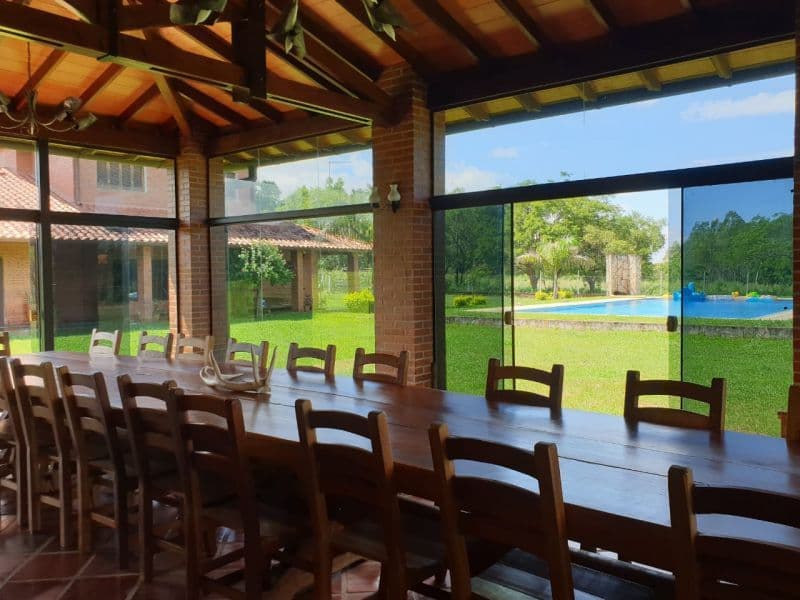 Casa en venta de 8 ambientes en Jukyty