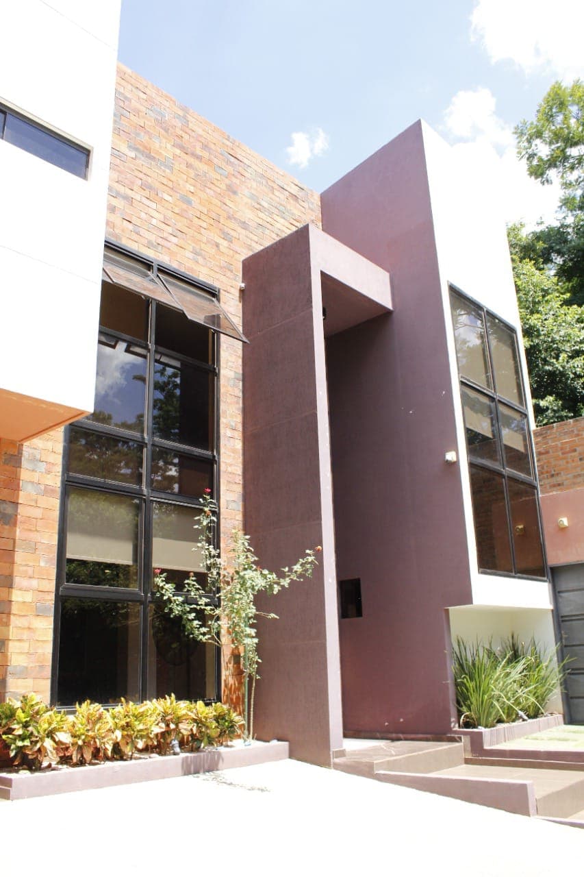 Oportunidad Casa seminueva en San Lorenzo