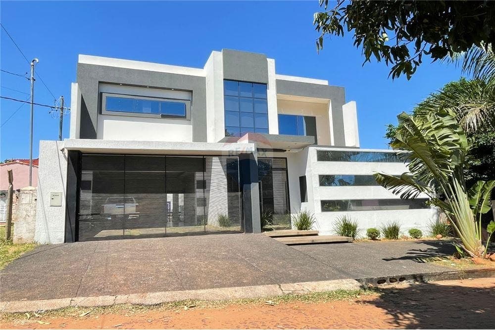 En Venta - Impresionante Duplex En Areguá