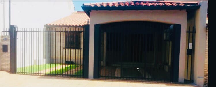 En alquíler residencia zona club centenario