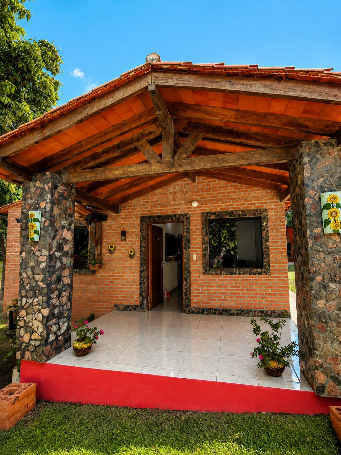 Vendo casa en caacupé