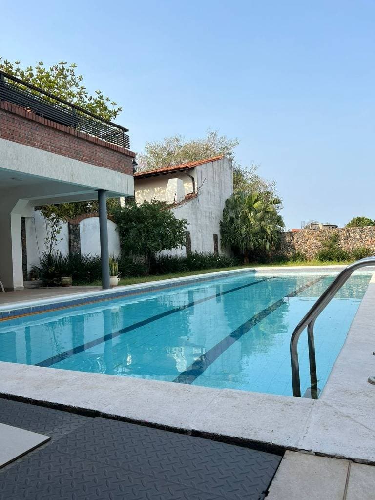 Vendo casa en Fernando de la Mora zona norte