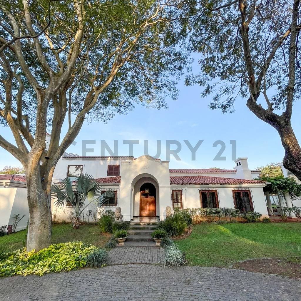 En venta – exclusiva residencia de lujo en surubi’í
