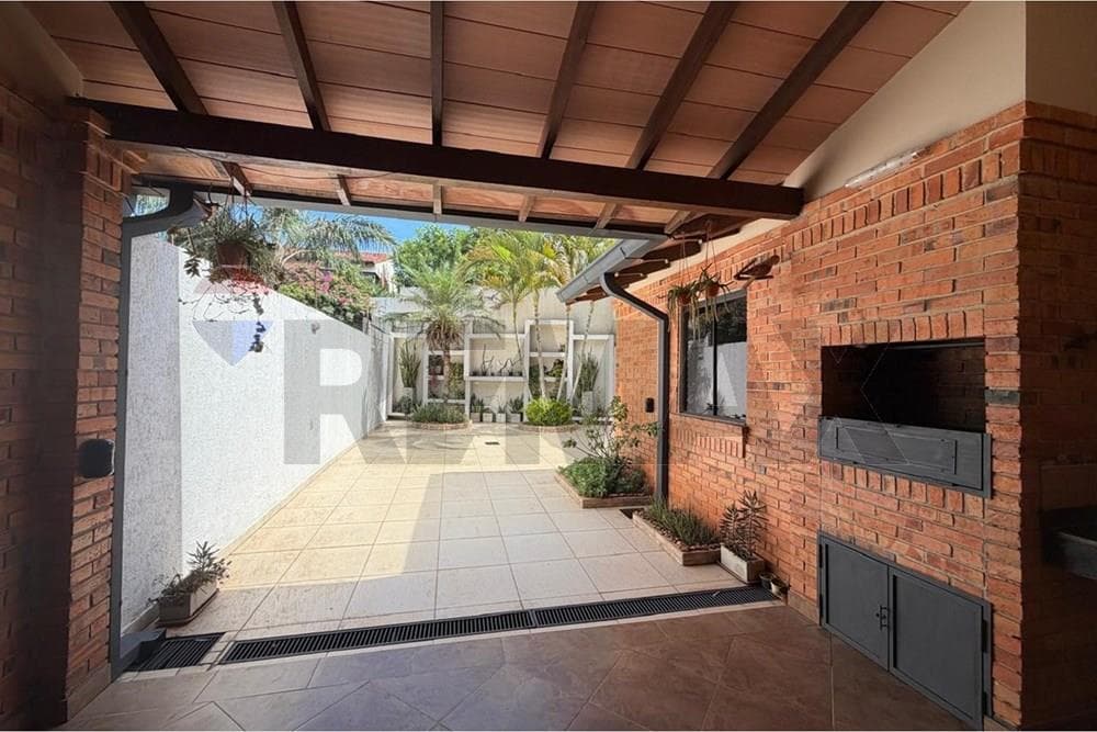 Amplio Duplex En Fernando de la Mora Z/ Norte
