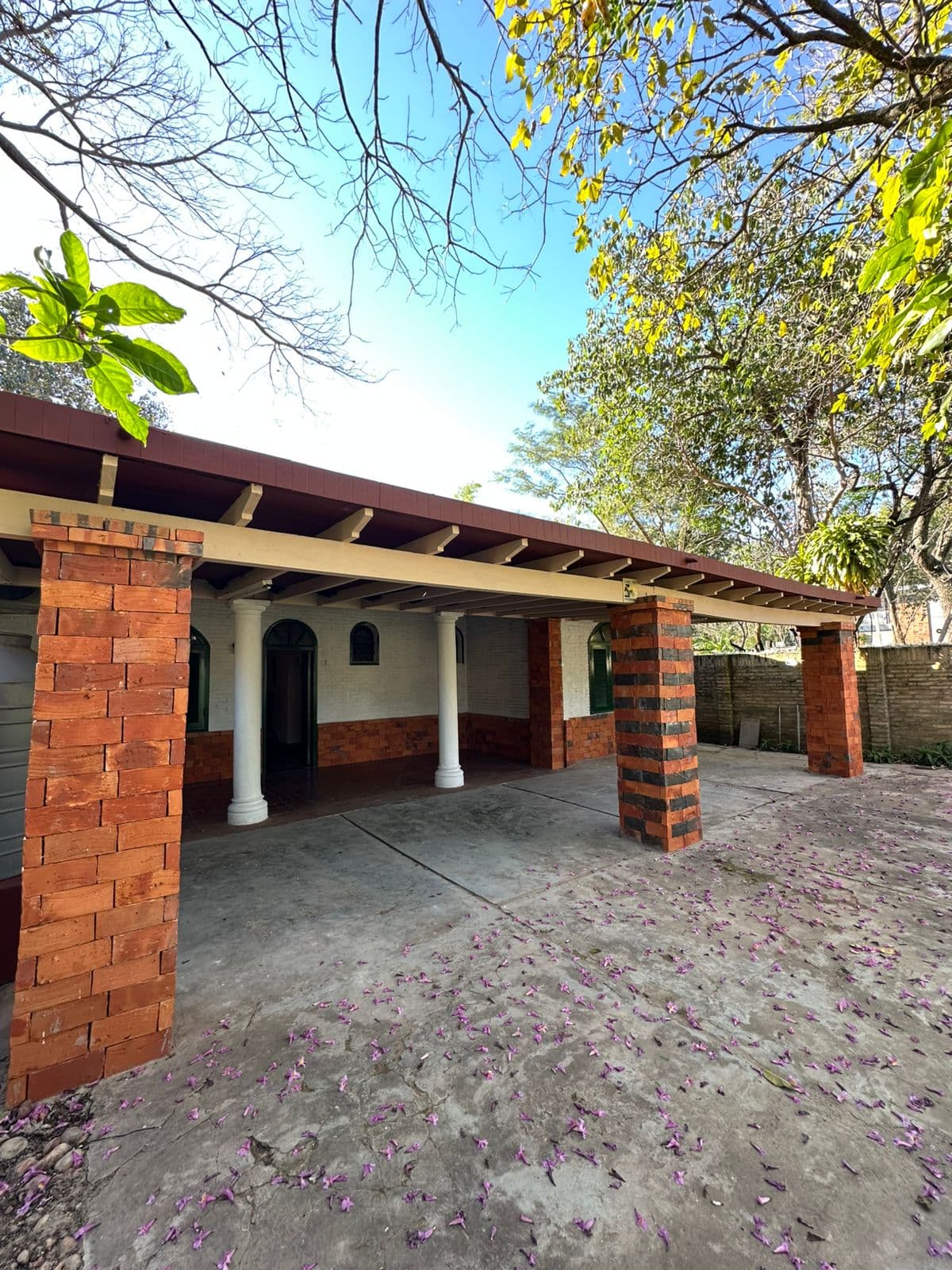 Alquilo casa en Sanbernardino zona Céntrica contrato anual o temporal