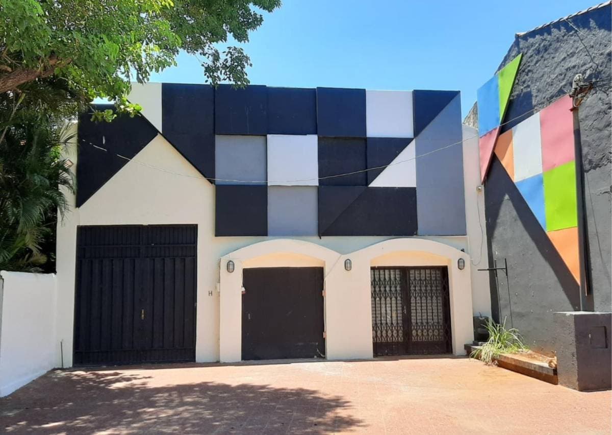 En venta depósito con oficina zona lillo y bélgica, bo. San cristobal