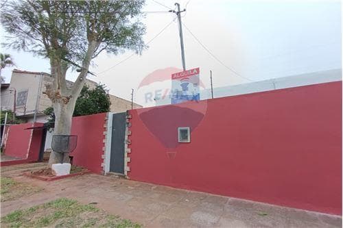 Casa en alquiler, central Fernando de la Mora