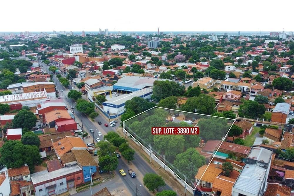 Terreno comercial en venta sobre avda Fernando de la Mora