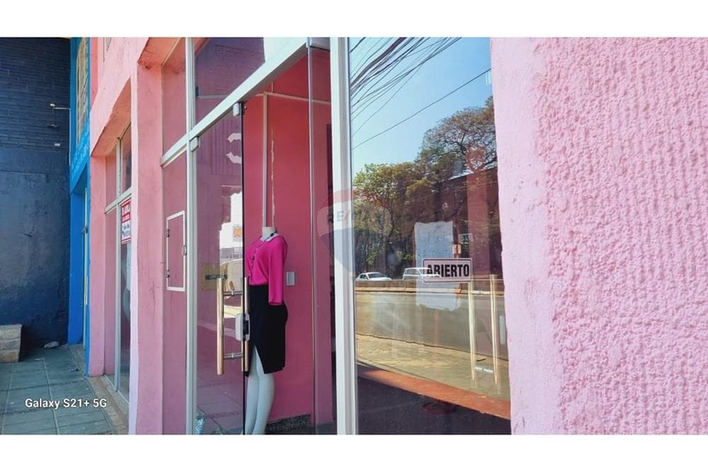 LOCAL COMERCIAL EN ALQUILER Sobre Ruta Mariscal Estigarribia