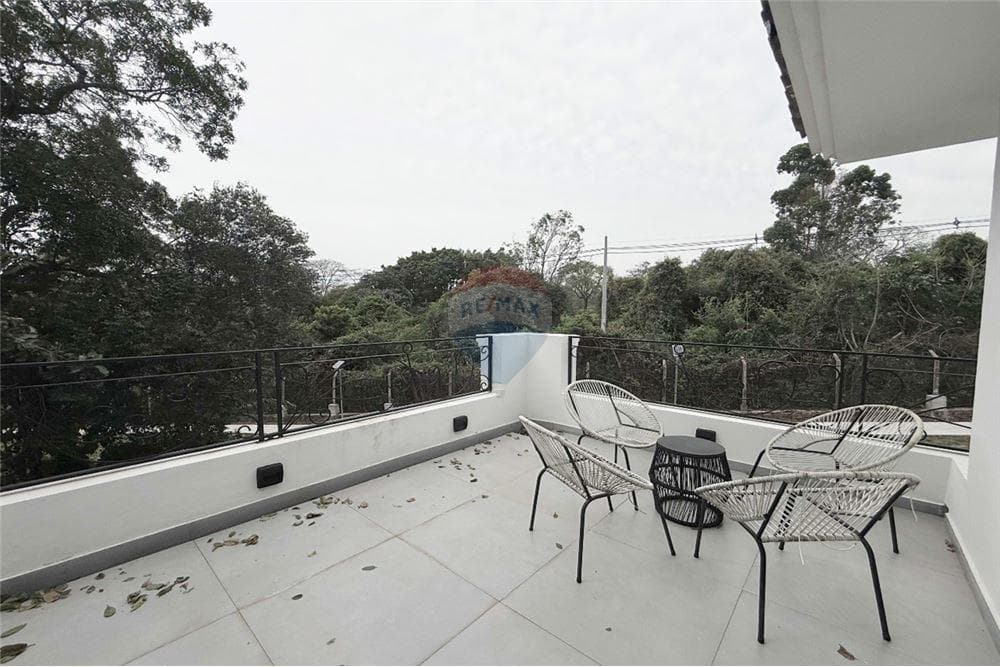 Residencia - Alquiler - San Bernardino, Paraguay