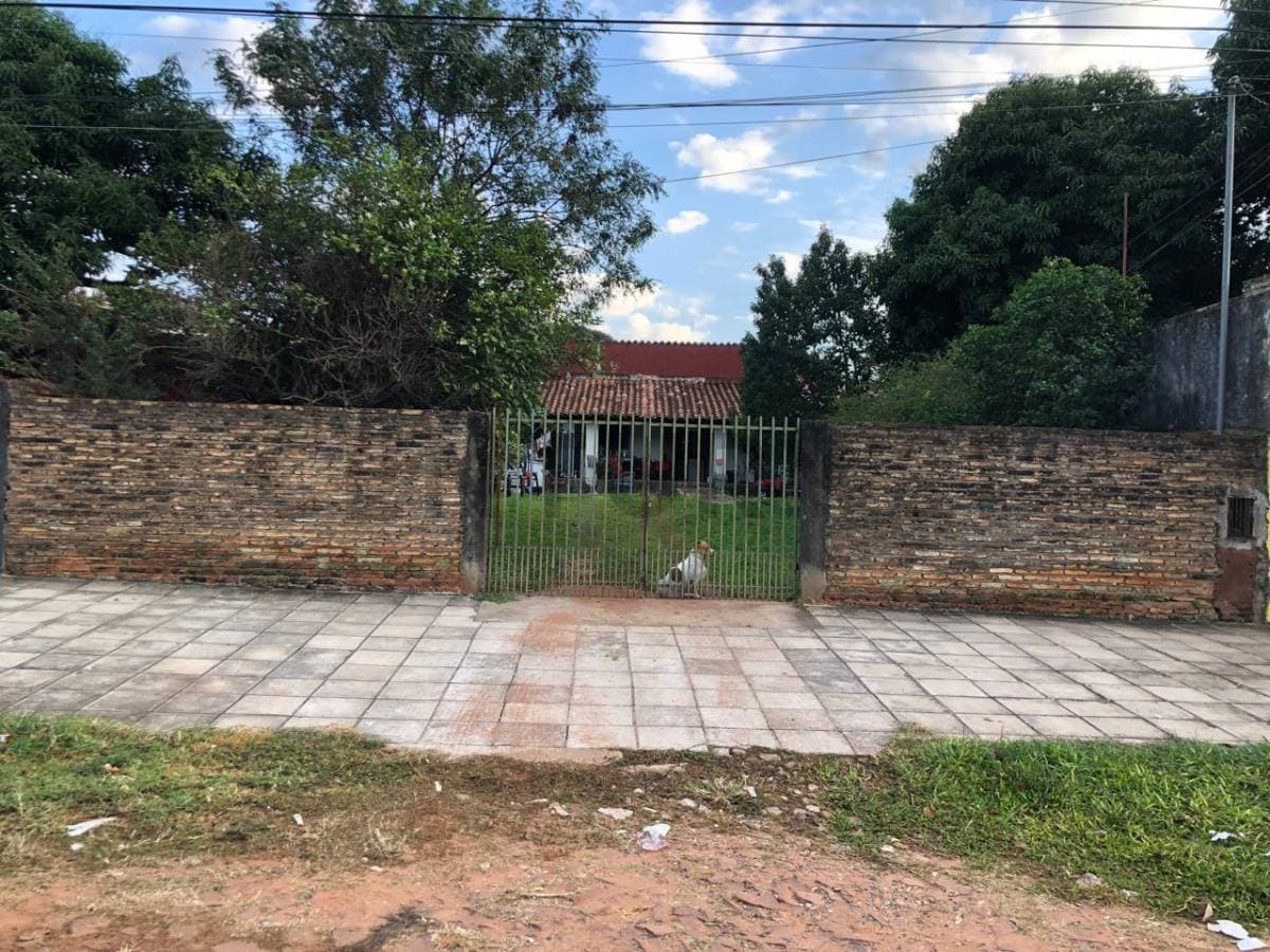 Vendo terreno en Villa Elisa a una cuadra de la avd. Americo picco