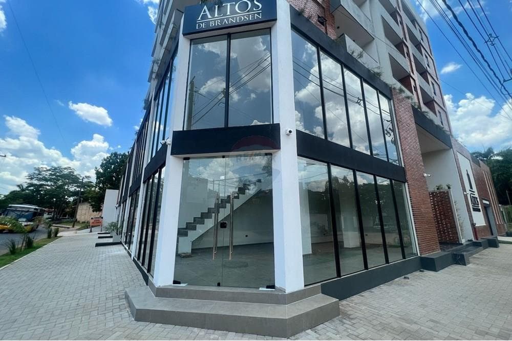 Alquilo salon comercial en San Lorenzo