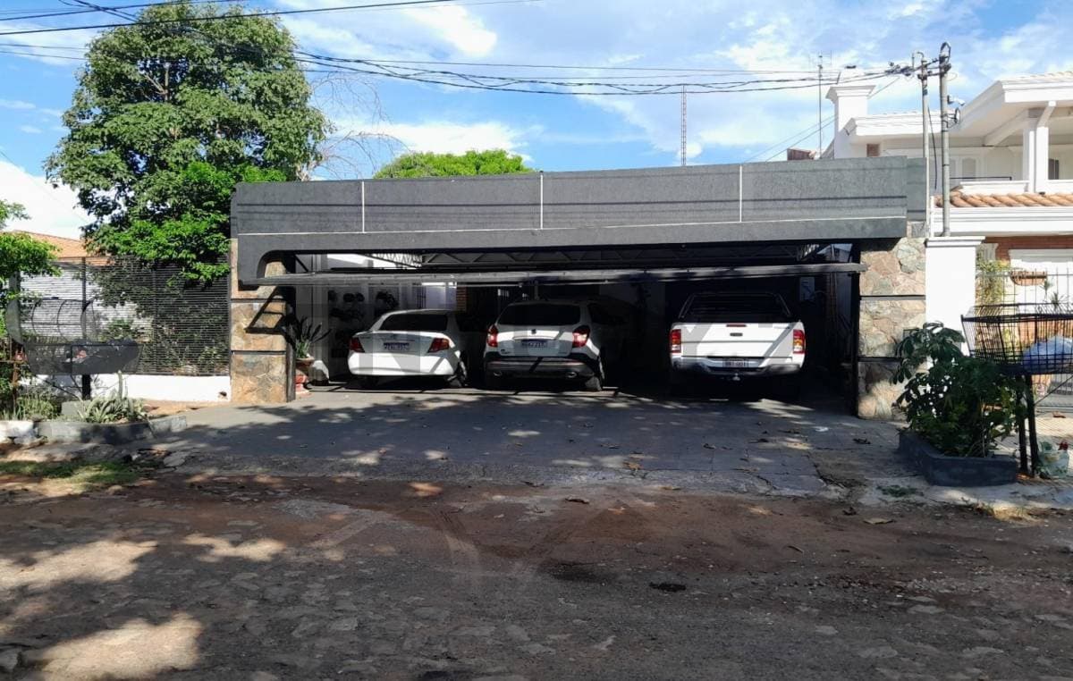 Casa en venta en Fernando de la Mora