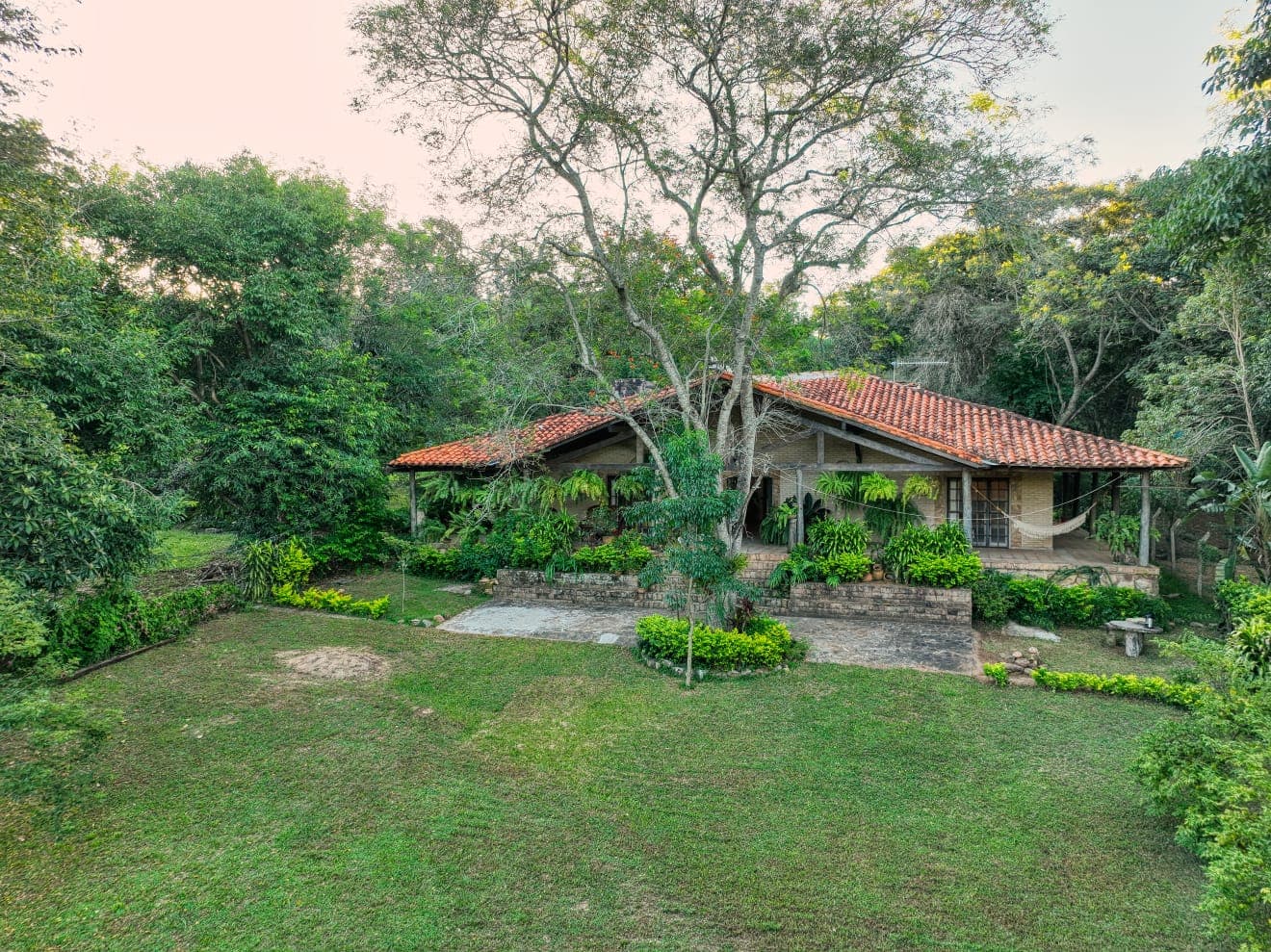 Vendo hermosa casa quinta en nueva colombia,sobre ruta