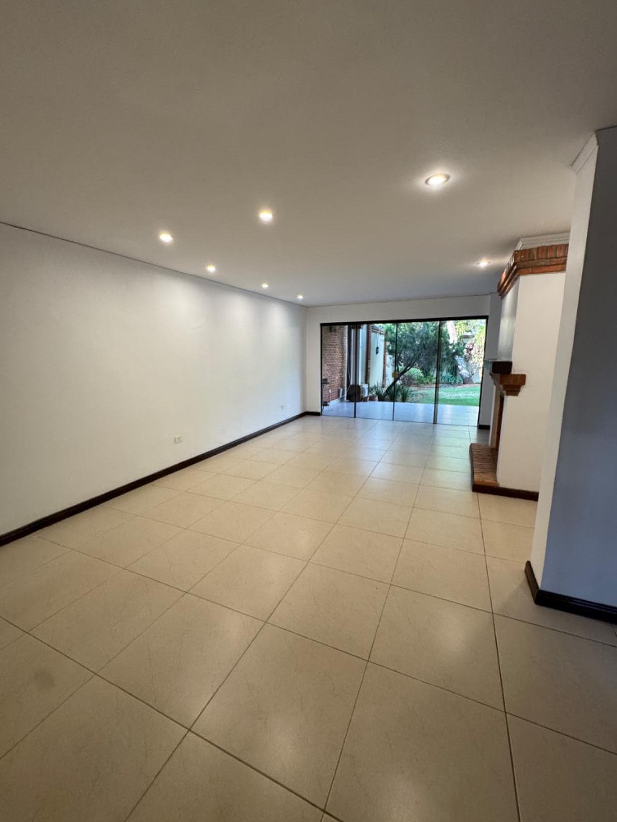 Alquilo hermosa casa en excelente zona