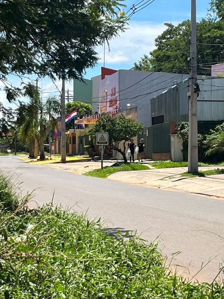 Terreno en venta–Luque | loma merlo zona rakiura arcoíris
