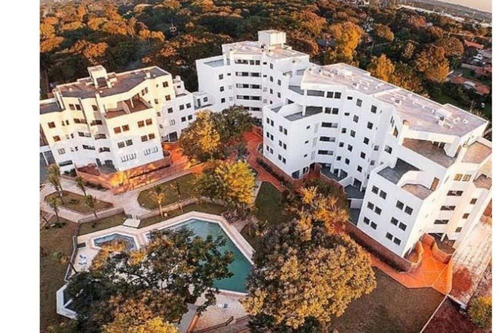 Vendo departamento de 1hab. En San Lorenzo complejo moravia zona shopping Pinedo