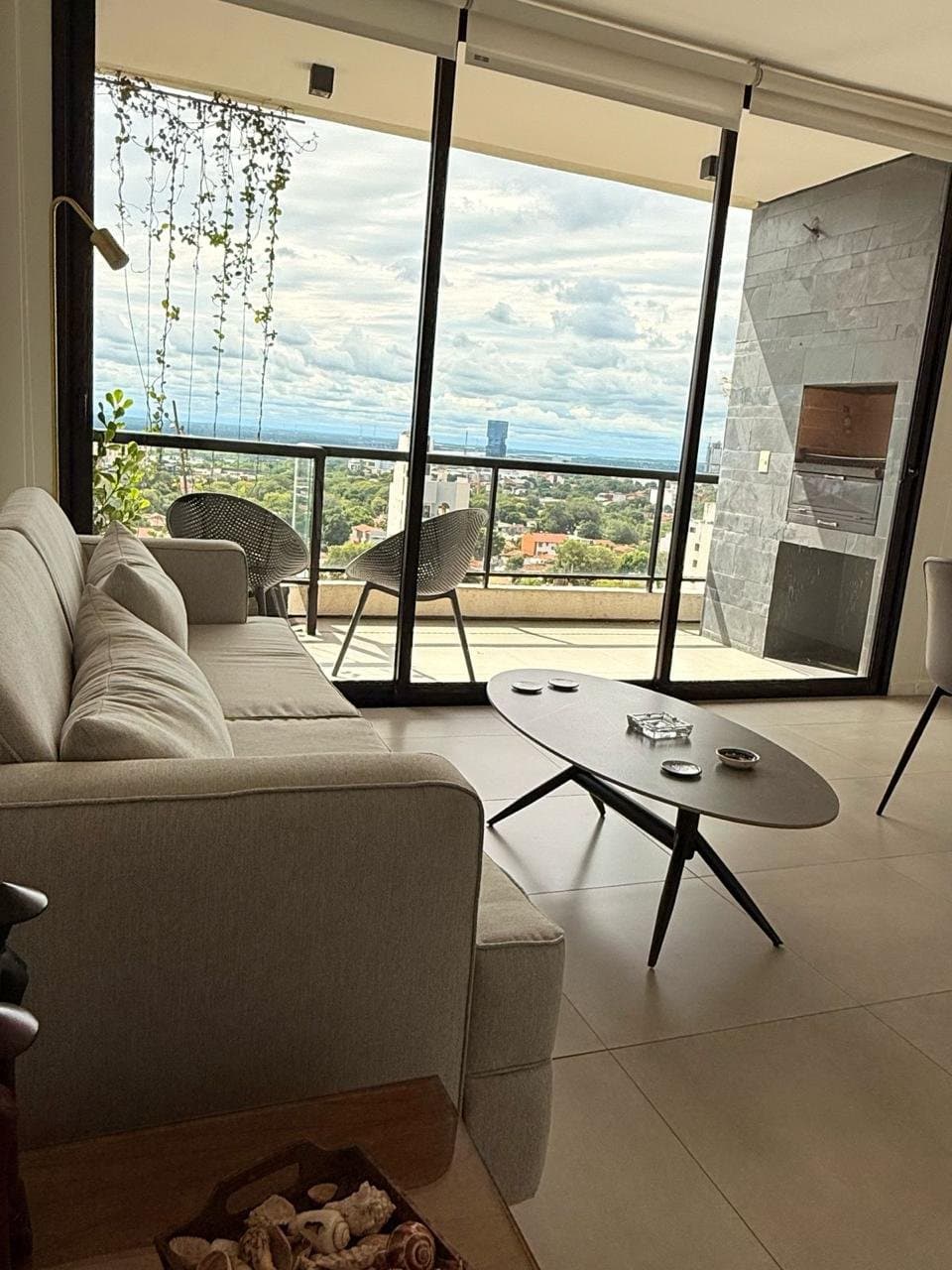 Alquilo departamento de 2 habitaciones totalmente amoblado en Las Mercedes