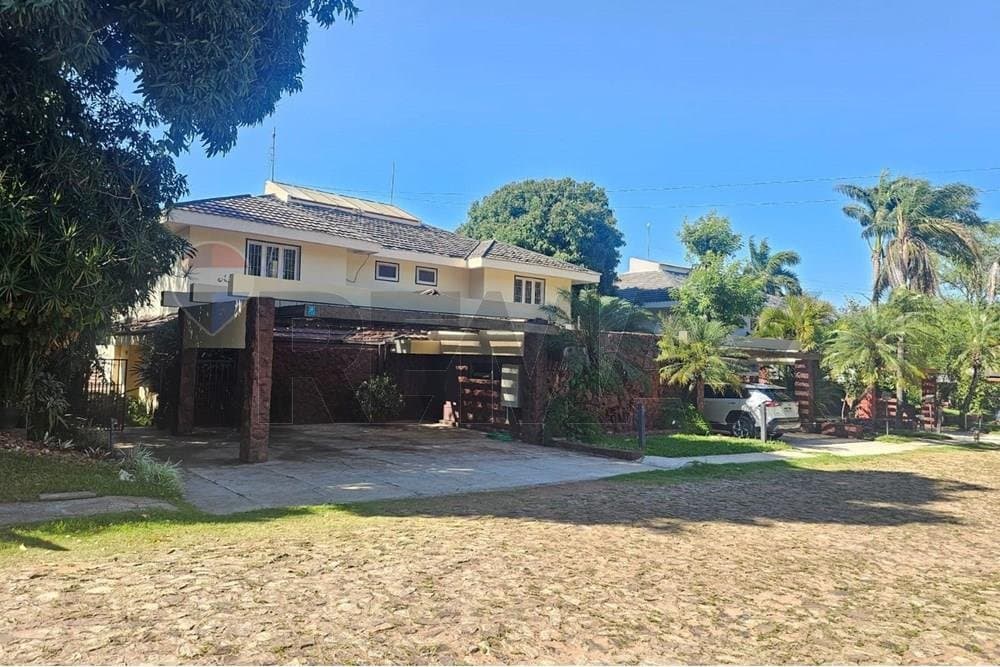 Vendo hermosa residencia en lambare - yacht y golf club