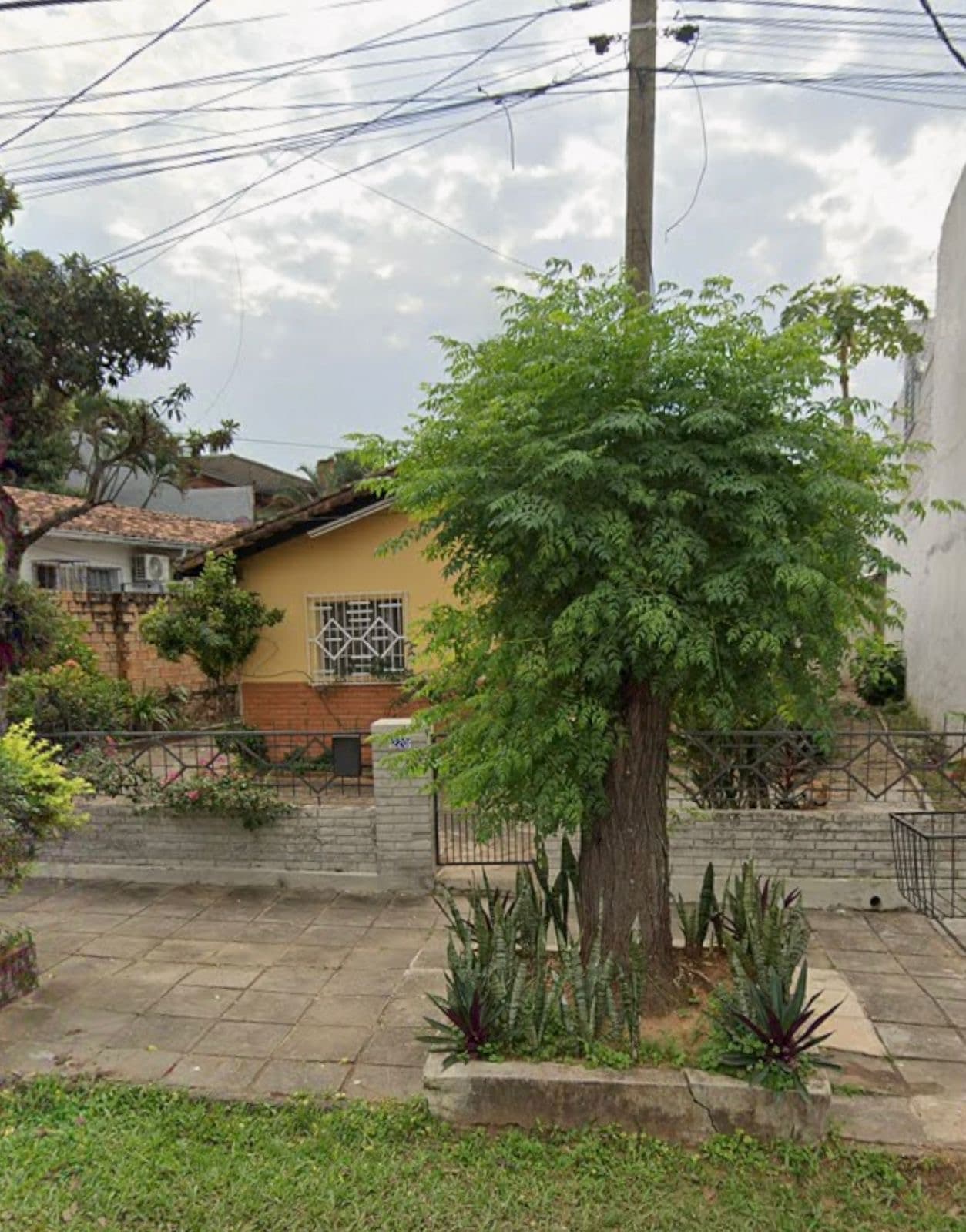 En venta terreno zona eje corporativo - barrio madame lynch