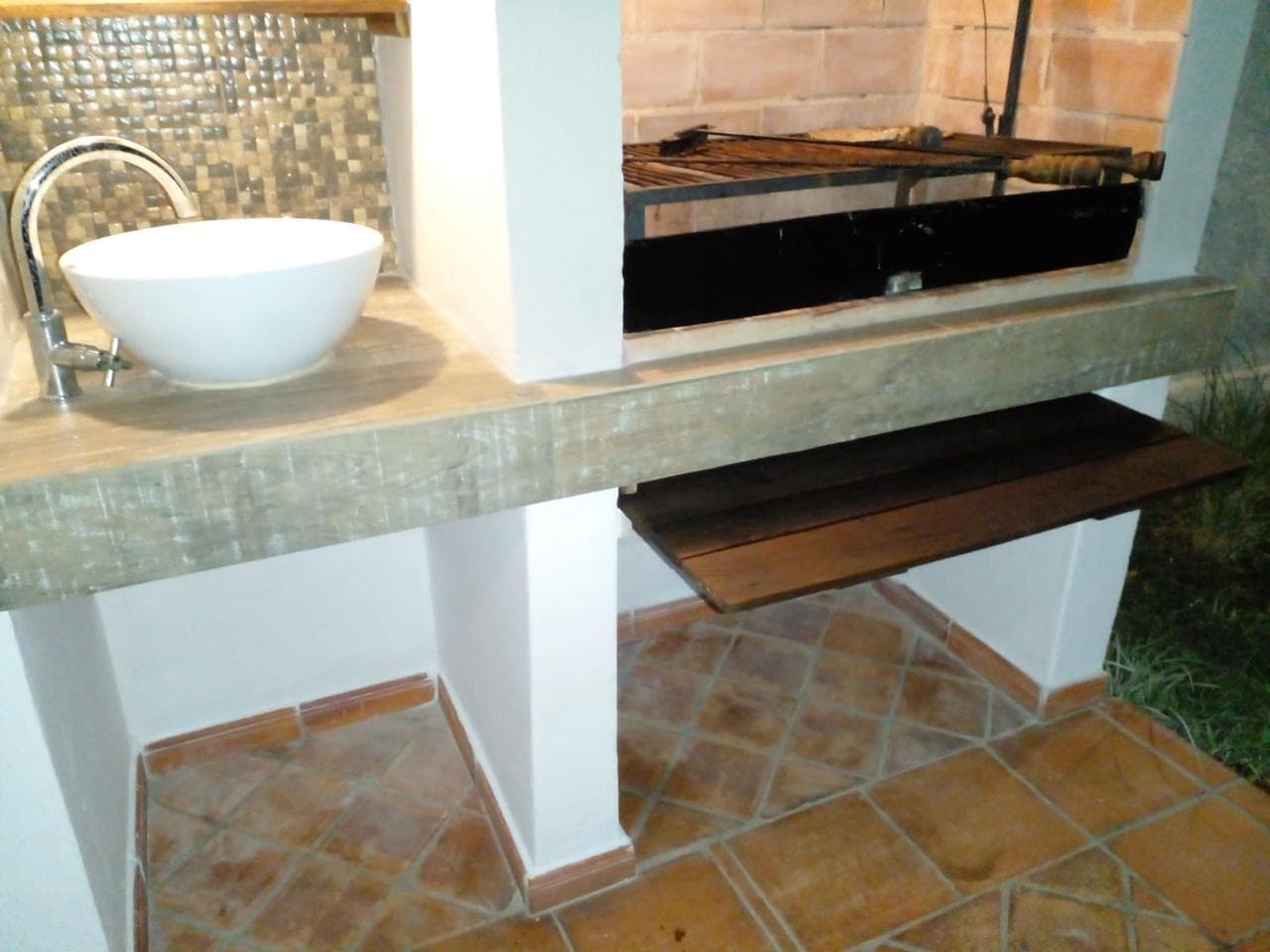 En San Lorenzo Detrás De Salemma .Vendo. Gran Oportunidad
