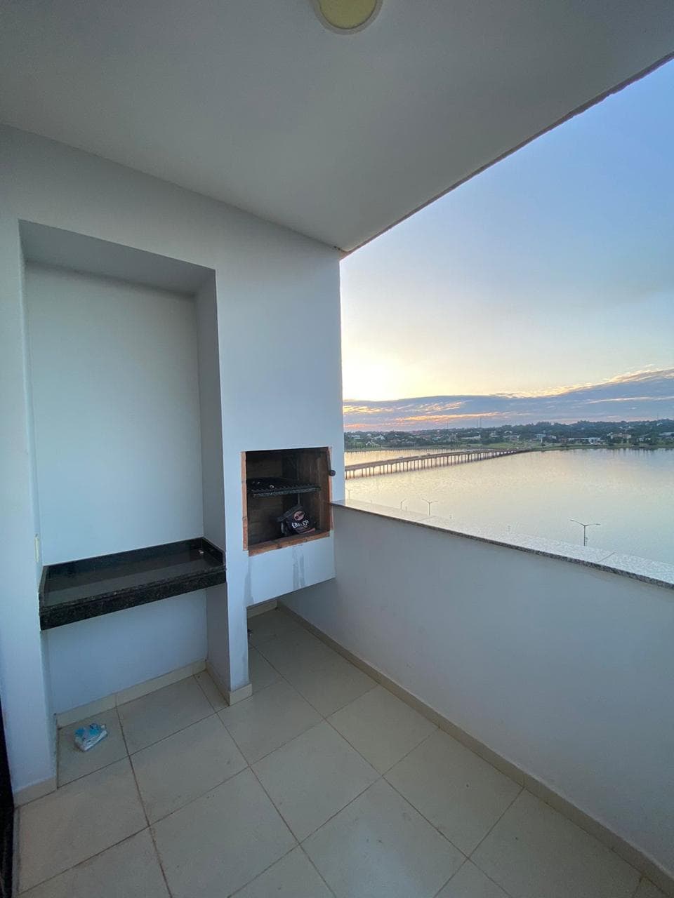 Vendo departamento amoblado con vista al rio..!