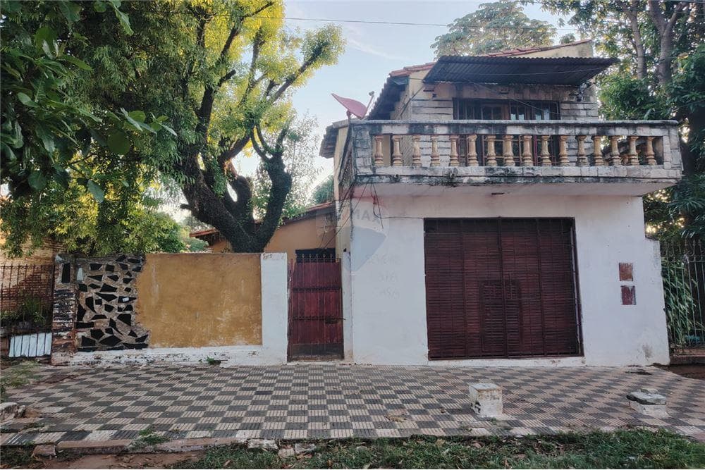 Vendo casa en San Lorenzo-villa industrial