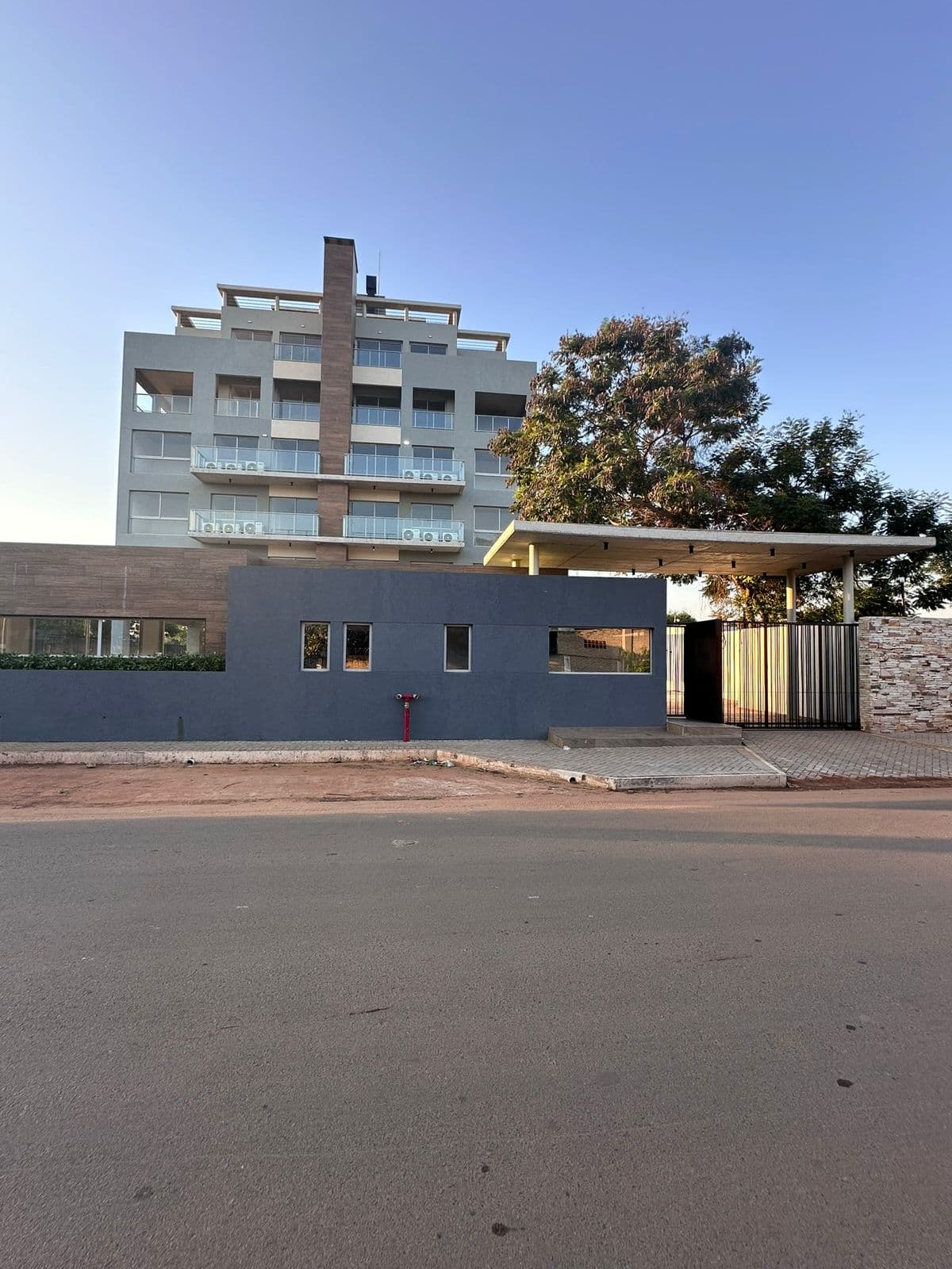 EN VENTA DEPARTAMENTO - Edificio Terrazas de Laurelty