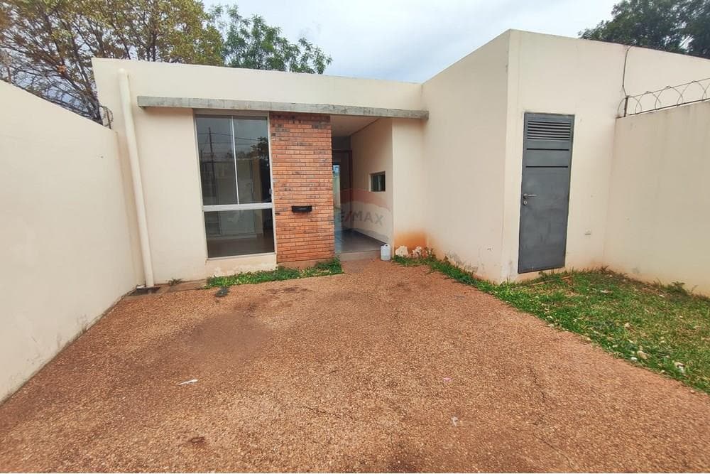 Alquilo Duplex de 2 habitaciones con patio
