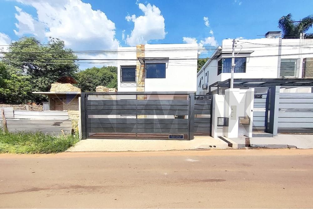 Duplex - Venta - San Lorenzo, Paraguay