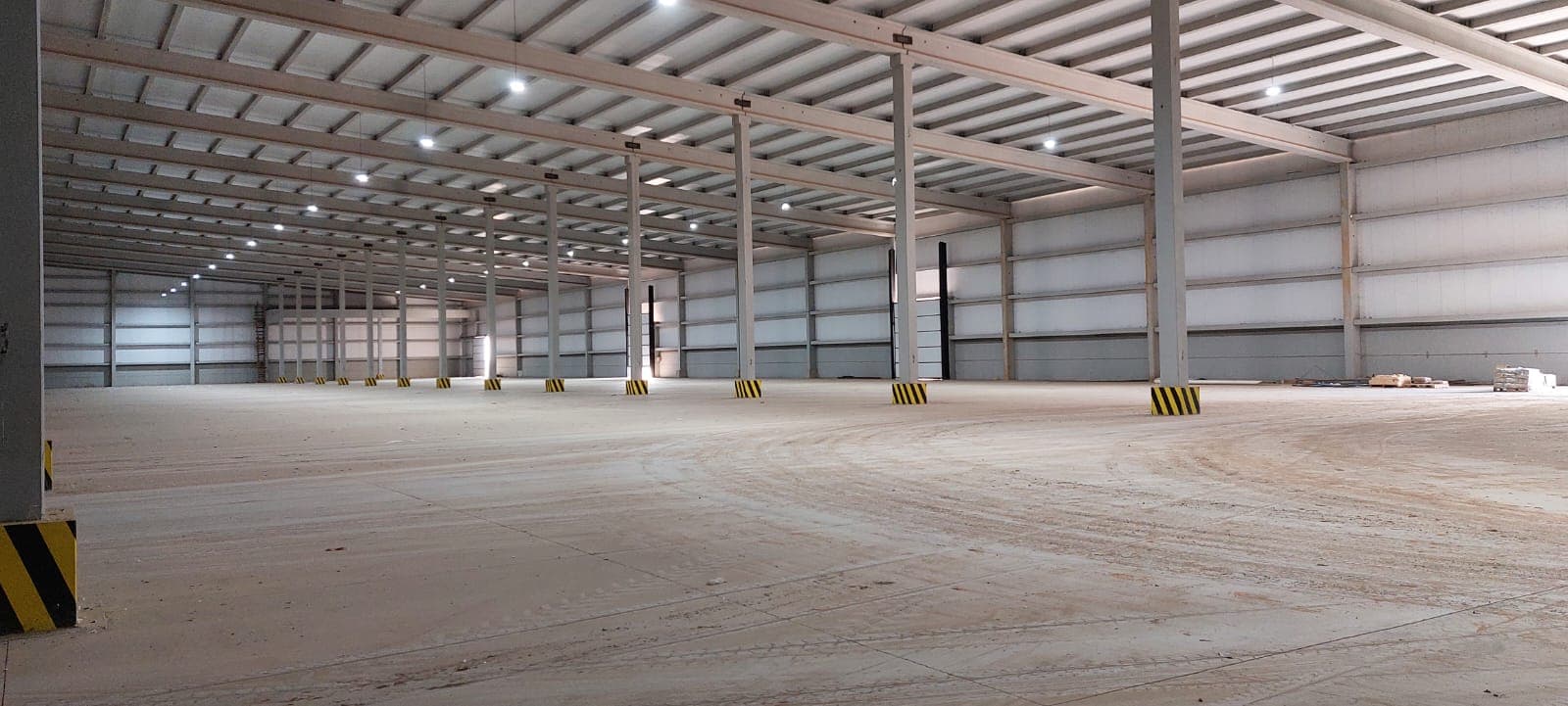 Alquilo 5.000 M2 De Deposito En Mariano Roque Alonso‼️ C-1150