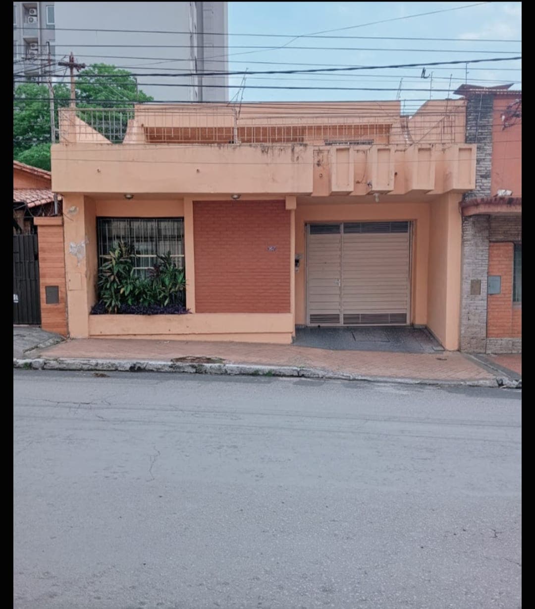 Casa En Ana Diaz, Pettirossi