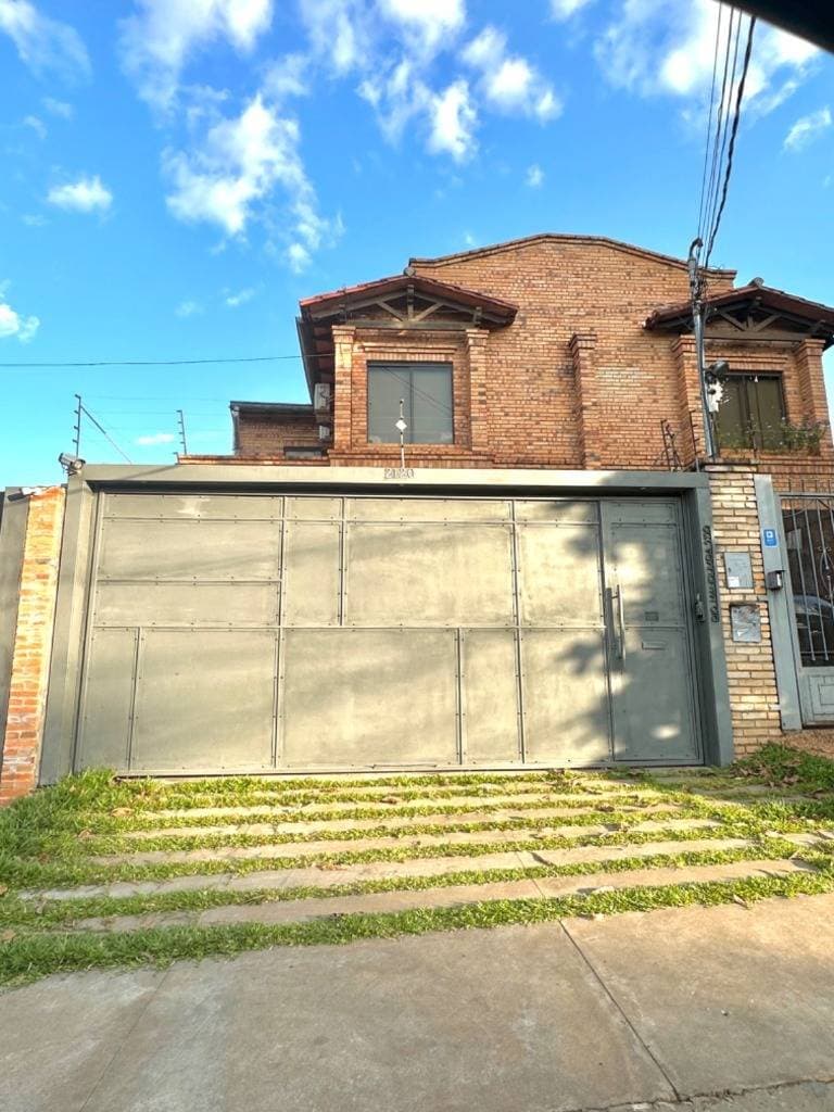 Vendo hermoso Duplex en Las Lomas zona Casa Rica