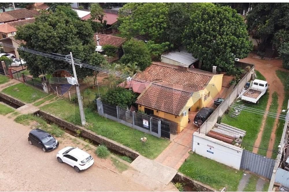 Vendo Casa En Bo. Laurelty - Luque
