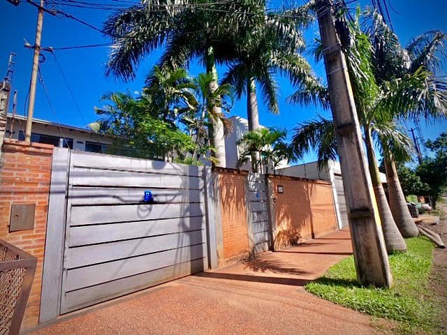 En venta – casa en barrio mariscal estigarribia Asunción