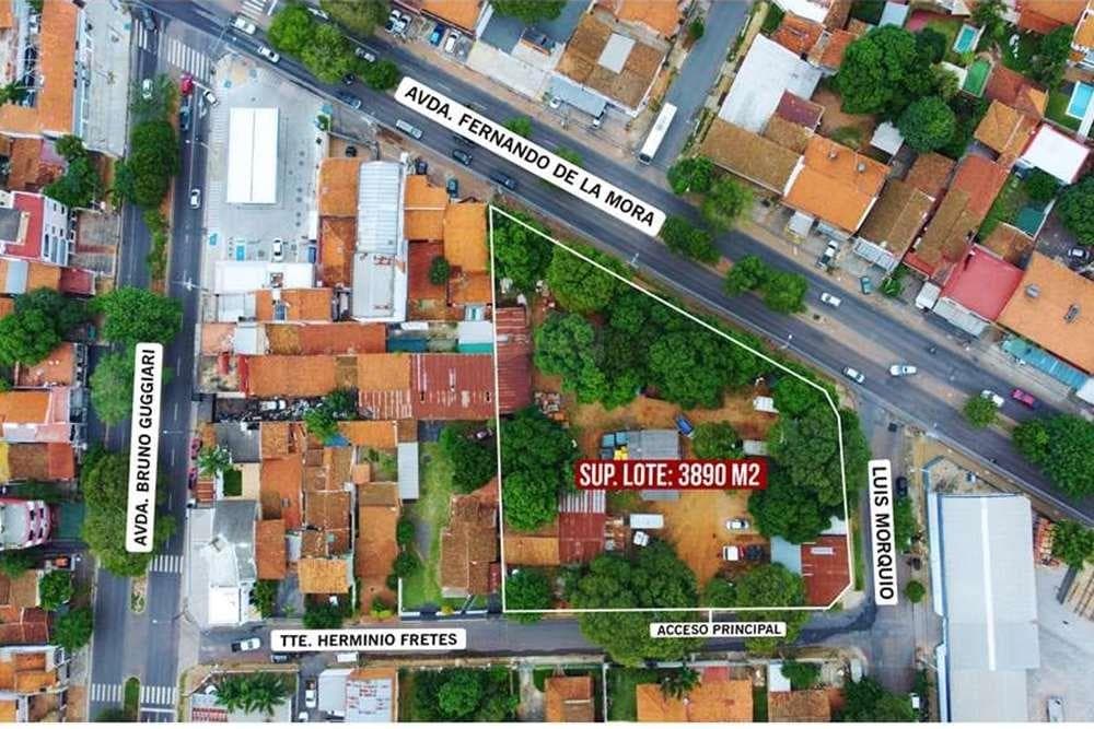 Alquilo deposito en barrio pinoza