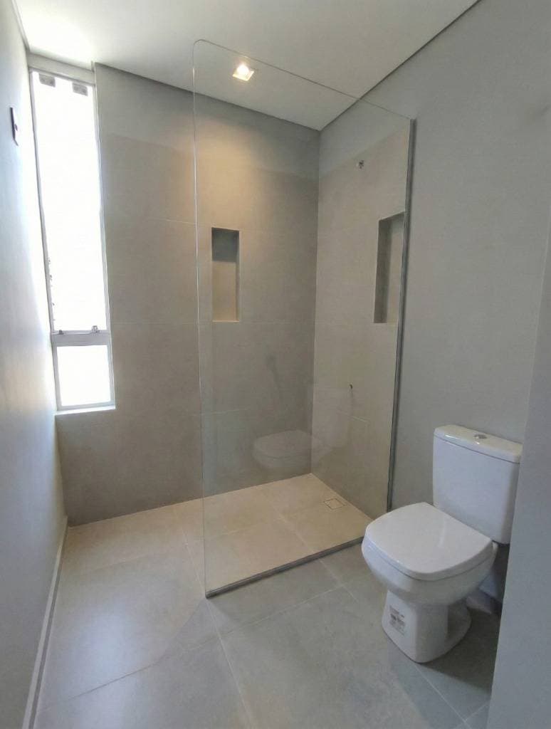 Vendo duplex a estrenar de 3 dormitorios en Fernando de la Mora zona norte