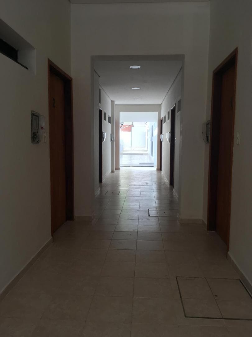 Alquilo departamento centrico