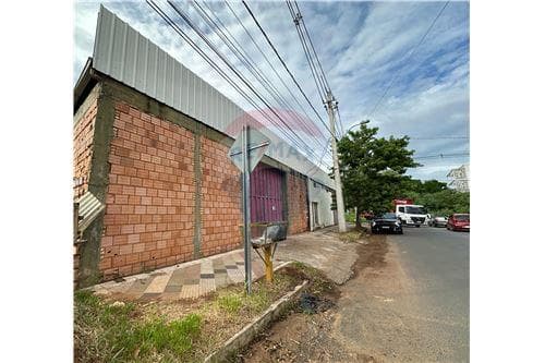 Terreno Venta PY Central Fernando de la Mora B° Laguna Grande