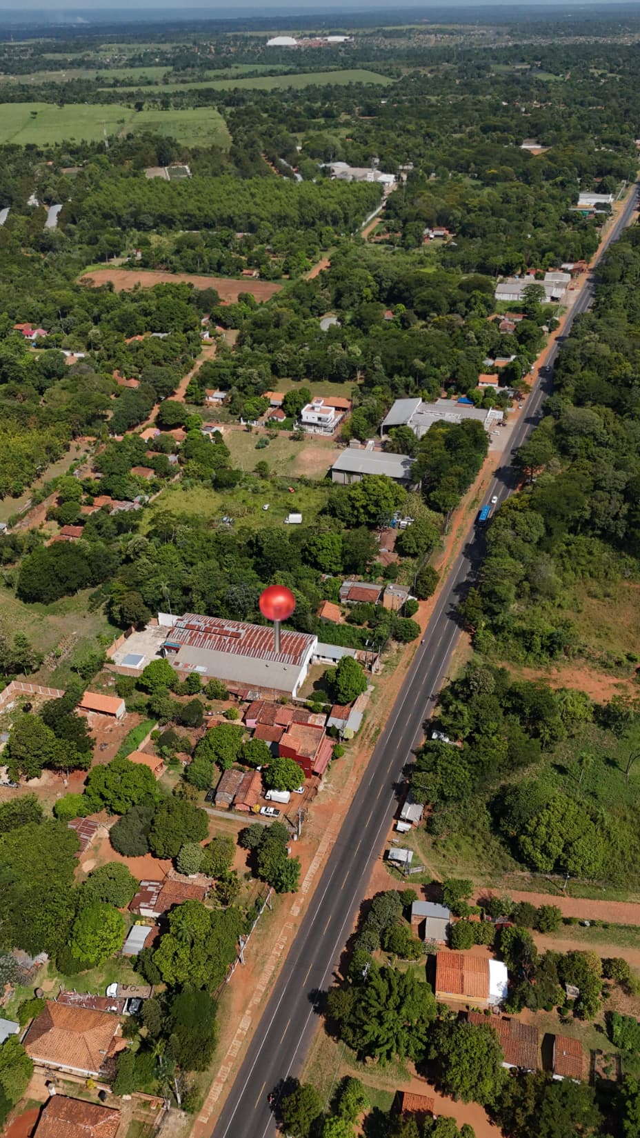 Alquilo depósito de 1.150 m2 s/ ruta 1 zona ita