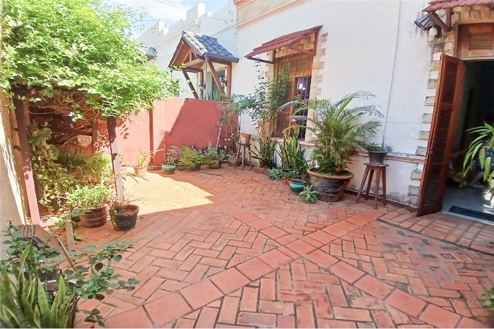 Vendo casa en la Encarnación, Asunción