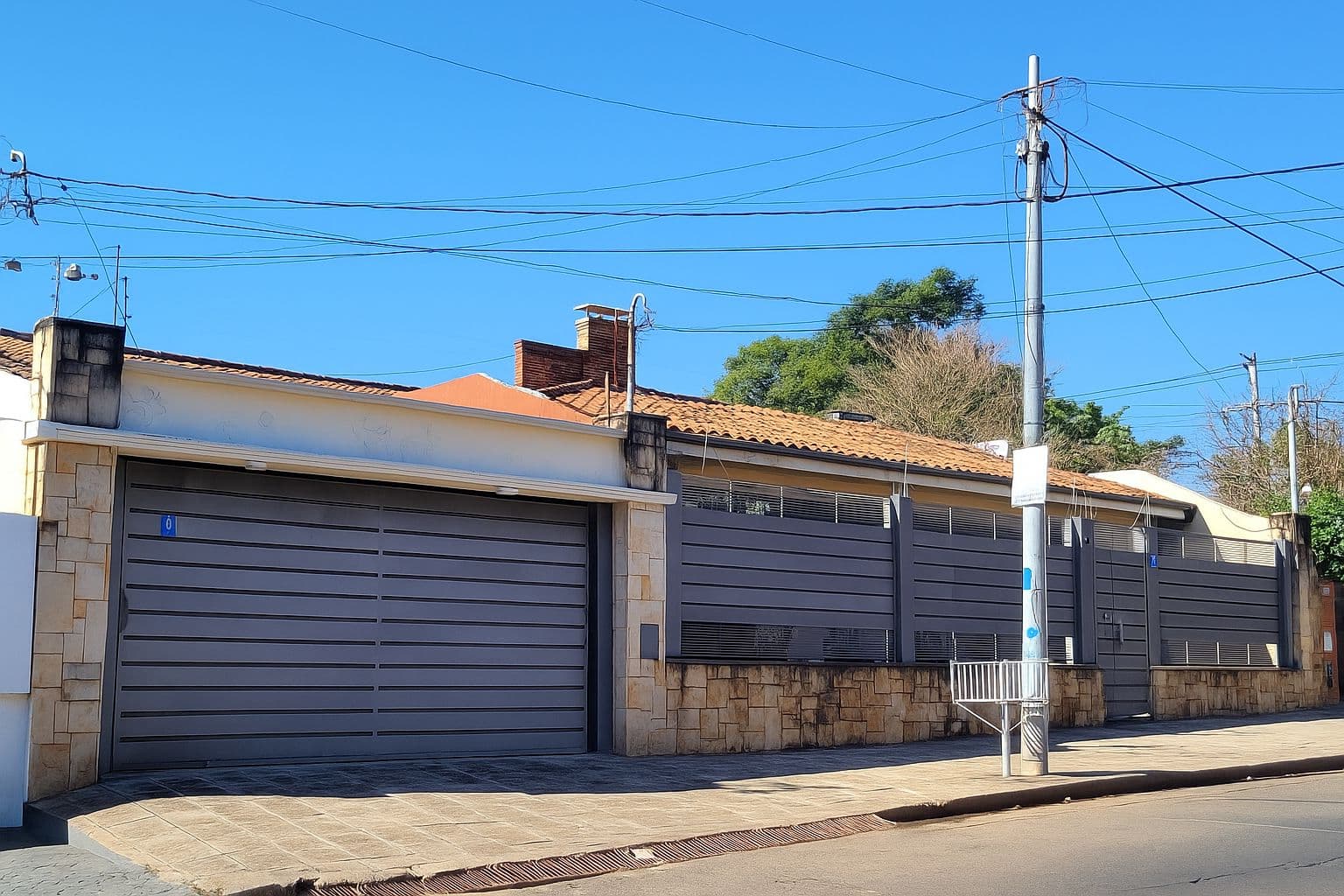 Vendo casa en barrio san vicente