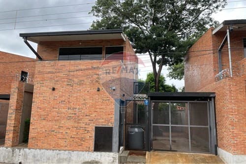Duplex-Alquiler-PY Central Luque Loma Merlo