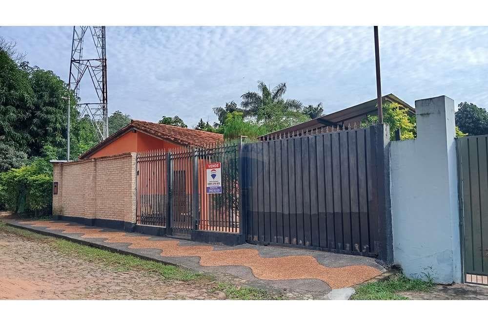 Vendo casa en San Lorenzo barrio san luis