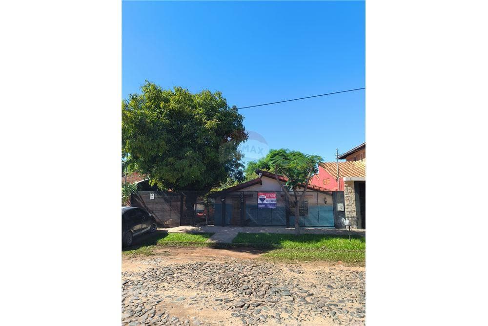 Vendo terreno en Barrio Herrera - Asunción