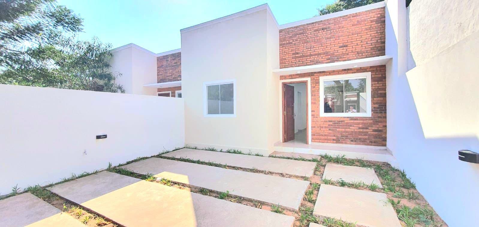 En venta Chalet a estrenar Lambaré Barrio Mbachio II