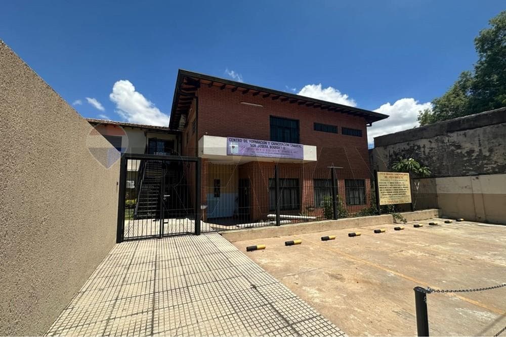 Alquiler de oficinas en ubicación estratégica