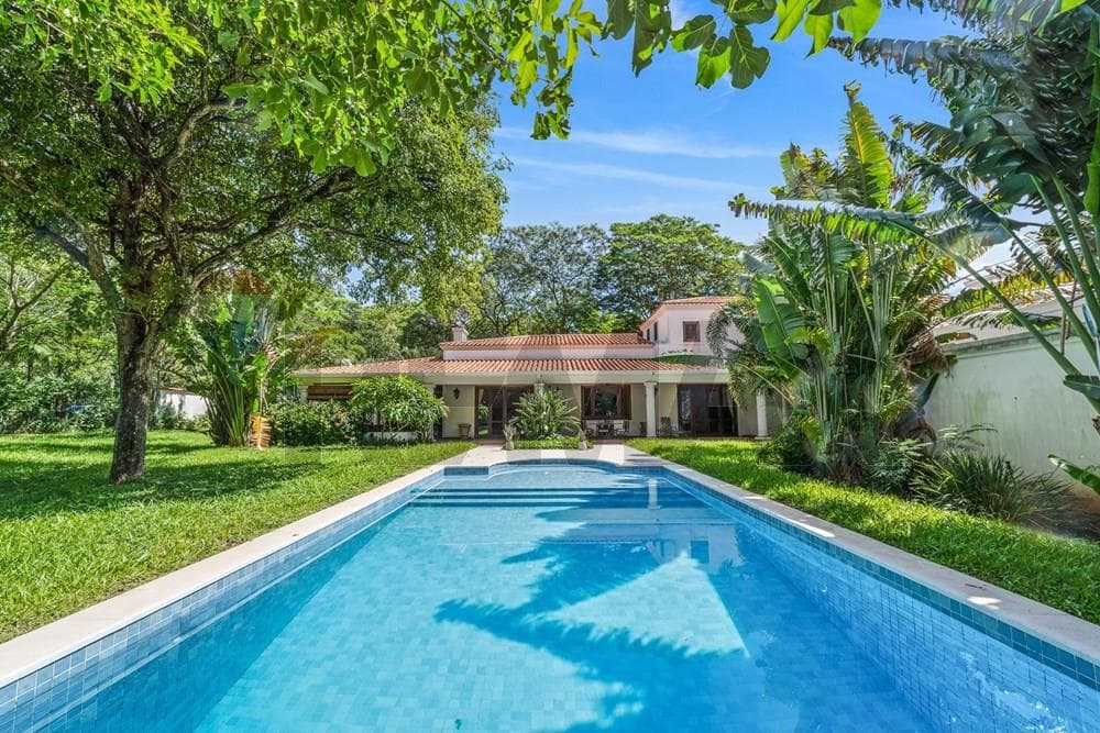 Residencia de lujo en surubi’i