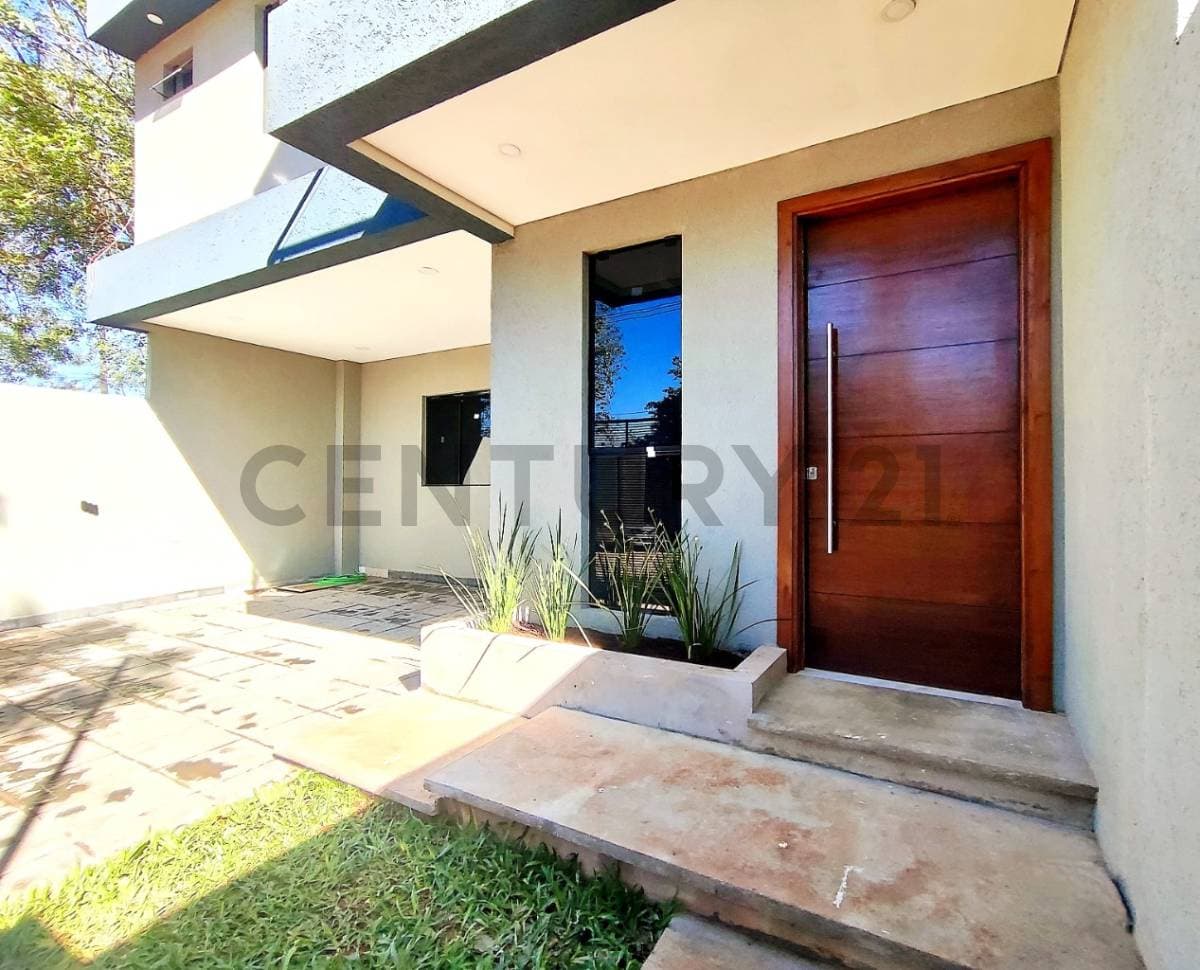 Venta de Casa Dúplex en Luque, Central