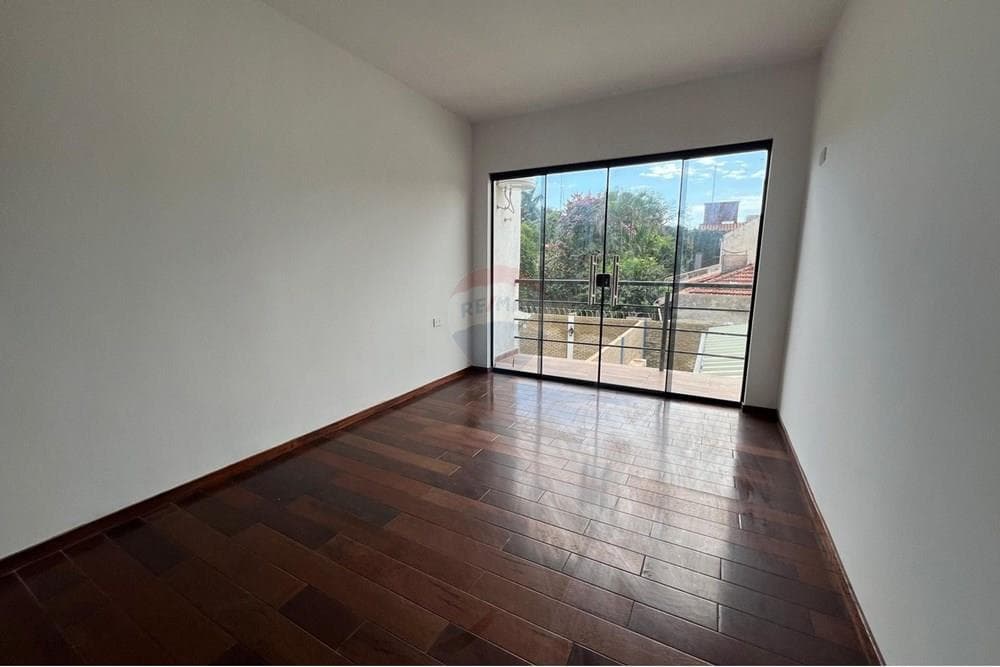 Duplex a estrenar Fernando de la Mora zona norte